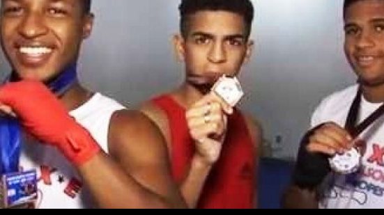 Imagem Jovens de Fazenda Coutos conquistam medalhas no Campeonato Baiano de Boxe
