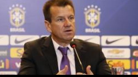 Imagem STF arquiva queixa-crime de Dunga contra Romário