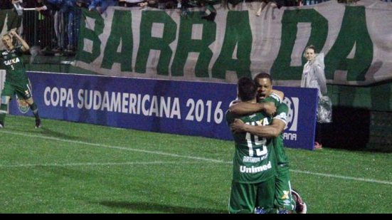Imagem Destaque em classificação, Arthur Maia se anima com projeção na Chapecoense
