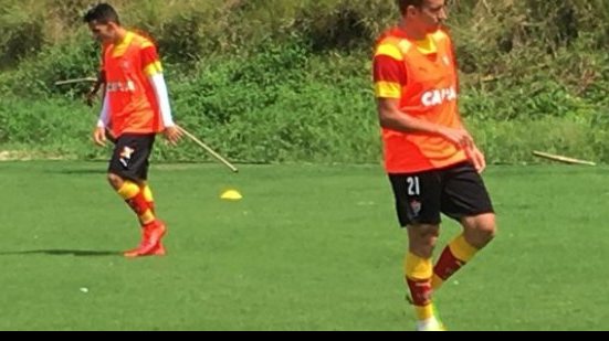 Imagem Com Zé Love em campo, Vitória treina para enfrentar o Galo