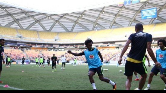 Imagem Contra a Colômbia ,Tite deve manter mesmo time que venceu Equador  