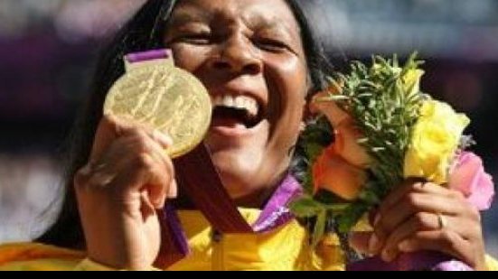Imagem Porta-bandeira do Brasil nas Paralimpíadas, Shirlene fica surpresa e orgulhosa