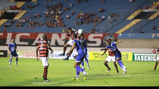 Imagem Atlético (GO) vence o Luverdense e assume liderança da Série B