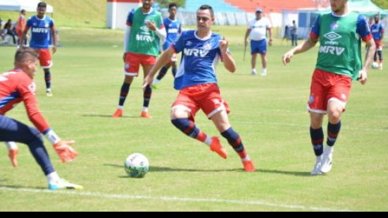 Imagem No aniversário de Guto Ferreira, Bahia treina de olho no Náutico