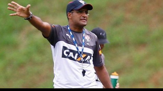 Imagem  Com Wesley Carvalho no comando, Vitória volta aos treinamentos