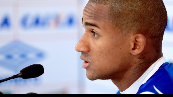 Imagem Lateral do Bahia pede que equipe mantenha equilíbrio tático na Série B