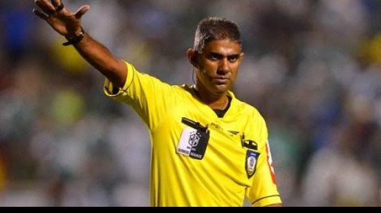 Imagem CBF confirma arbitragem pernambucana para Internacional e Vitória 