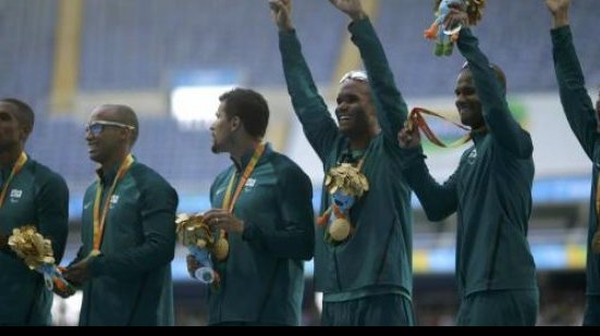 Imagem Brasil conquista ouro no revezamento para atletas com deficiência visual