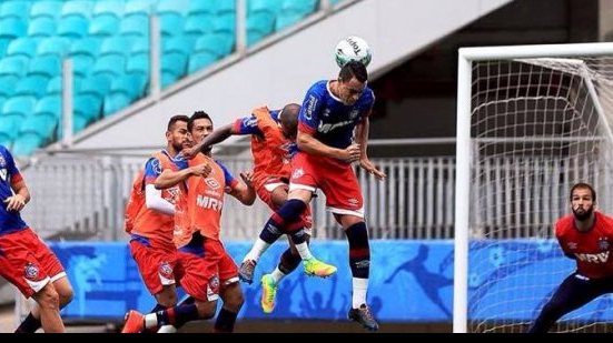 Imagem Antes de pegar o Goiás, Bahia treina na Fonte Nova e apresenta reforços