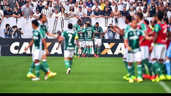Imagem Série A:  Na abertura da rodada, Palmeiras bate Corinthians e mantém liderança
