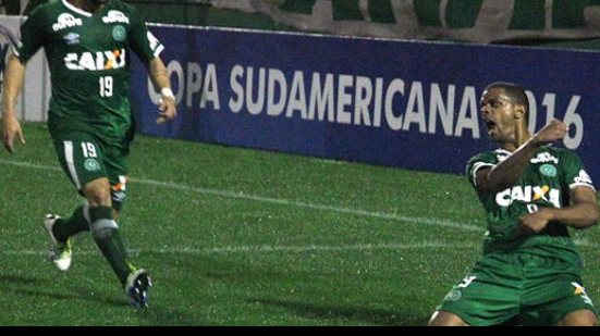 Imagem Próximo adversário do Vitória no Brasileiro, Chapecoense avança na Sul-Americana