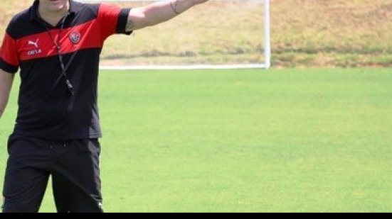 Imagem Argel convoca torcida do Vitória para lotar Fonte Nova contra o Grêmio