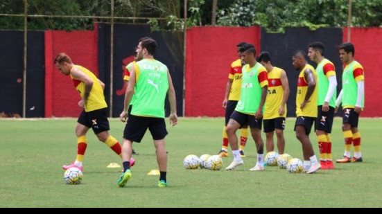 Imagem Vitória se reapresenta e inicia preparação para duelo com o Grêmio