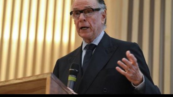 Imagem Nuzman é reeleito presidente do Comitê Olímpico Brasileiro pela sexta vez