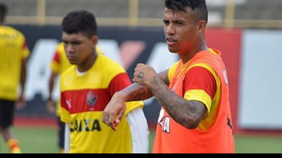 Imagem Com retorno de Vander, Vitória divulga relacionados
