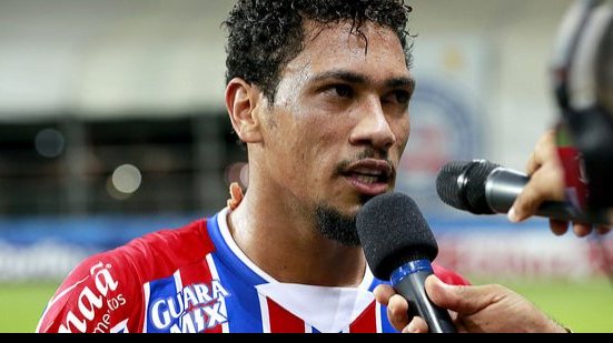 Imagem  Após derrota, Hernane reclama de árbitro: “Manda um juiz do Piauí”