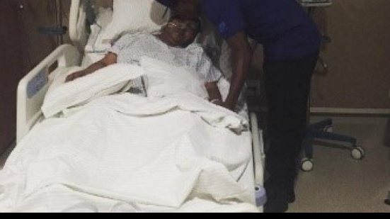 Imagem Mãe do meia Willian morre um dia após homenagem na Venezuela