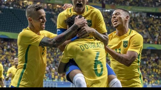 Imagem Após promessa nas olimpíadas, programa esportivo ganha uniformes de futebol