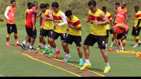 Imagem  Com Marinho fora dos campos, Vitória inicia preparação para encarar o Cruzeiro