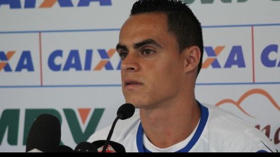 Imagem Victor Rangel deverá substituir Hernane contra o Oeste
