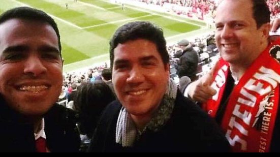 Imagem Presidente do Bahia curte vitória do Liverpool no campeonato inglês