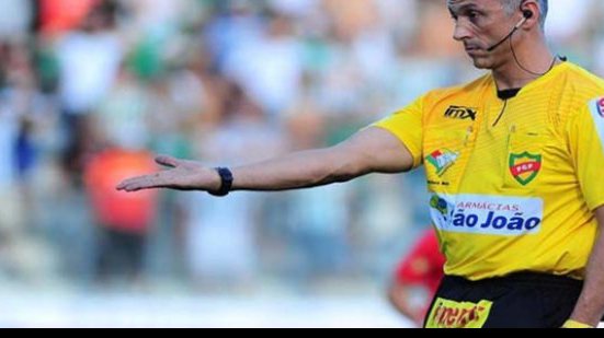 Imagem Árbitro gaúcho apita duelo entre Bahia e Ceará
