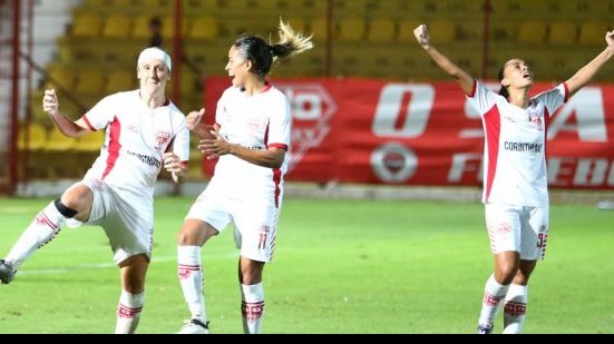 Imagem Equipe presidida pelo baiano Vampeta conquista Copa do Brasil feminina