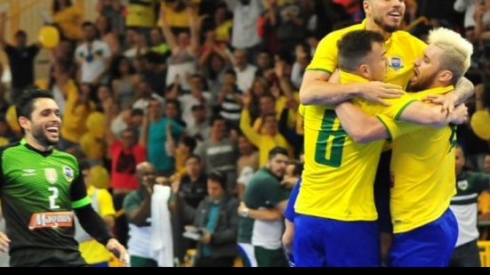 Imagem Brasil goleia o Paraguai em amistoso de futsal 