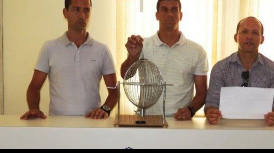 Imagem FBF divulga arbitragem das decisões da semifinal da Copa Governador