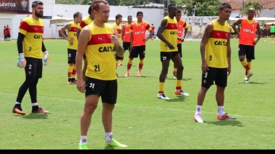 Imagem    Vitória divulga relacionados para duelo contra o Atlético-PR
