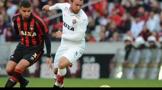 Imagem Sem vencer há cinco jogos, Vitória encara o Furacão para sair do z-4
