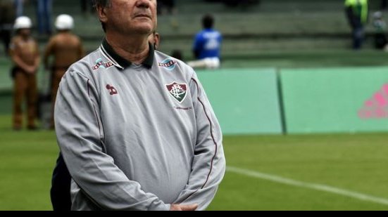 Imagem Levir Culpi é demitido do Fluminense após sofrer goleada para o Cruzeiro