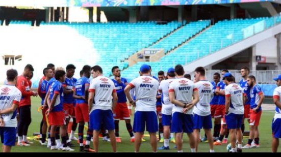 Imagem Com retornos, Guto Ferreira relaciona 23 atletas para duelo com o Sampaio Corrêa