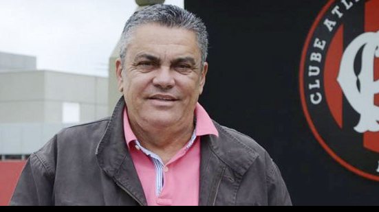 Imagem Reunião entre Paulo Carneiro e Manoel Matos reforça rumores de retorno do ex-presidente