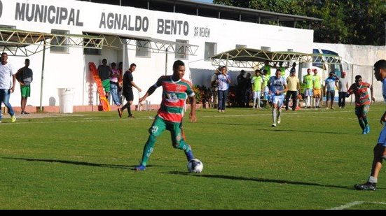 Imagem Itaberaba, Itabela e Camamú largam na frente nas quartas do Intermunicipal