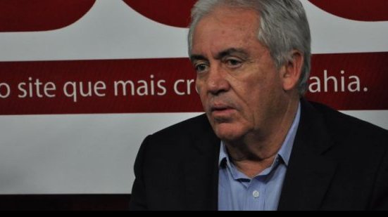 Imagem Magoado com situação do Vitória no Brasileirão, senador critica gestão atual e vai apoiar oposição