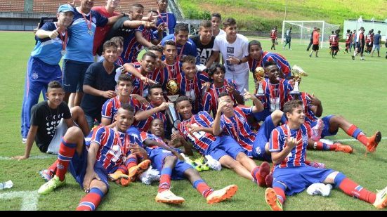 Imagem Bahia vence o Vitória também no sub-15 e levanta caneco estadual da categoria