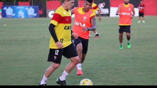 Imagem Vitória tem dois desfalques confirmados para duelo contra o Coritiba