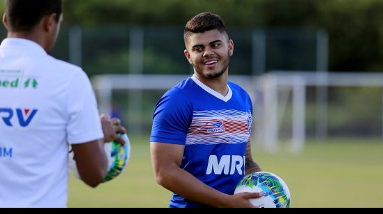 Imagem Emprestado pelo São Paulo, João Paulo vai defender o Bahia contra ex-clube