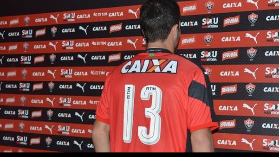 Imagem Negociação entre Santos e São Paulo pode tirar meia do Vitória