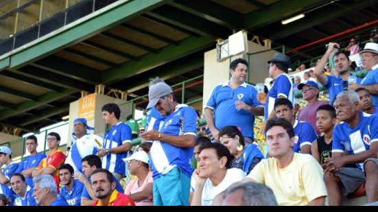 Imagem Sócios do Galícia estão convocados a fazer o recadastramento
