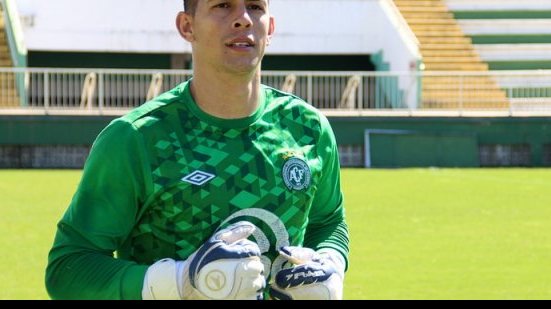Imagem Cruz Vermelha volta atrás e recoloca Danilo entre sobreviventes de acidente