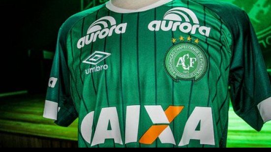 Imagem  Palmeiras pede à CBF para enfrentar o Vitória com camisa da Chapecoense