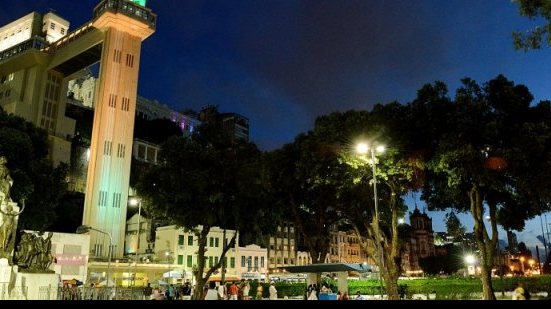 Imagem Chapecoense: Elevador Lacerda será iluminado de verde em homenagem