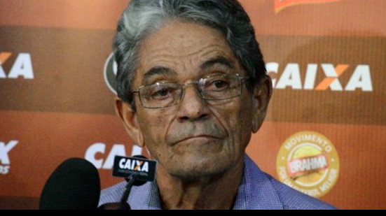 Imagem Raimundo Viana fala sobre o Brasileirão e provoca: &quot; O Bahia treme quando enfrenta o Vitória&am
