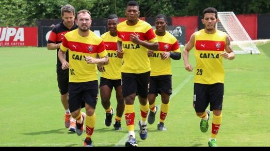 Imagem  Sem Marinho, Vitória se reapresenta de olho na partida contra o Palmeiras