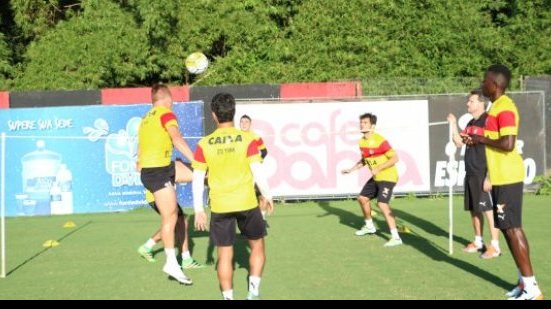 Imagem De olho no Palmeiras, Vitória faz treino "light" para descansar atletas