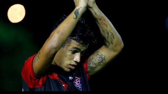 Imagem De saída do Vitória, Vander diz que foi perseguido pela torcida e imprensa