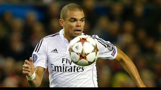 Imagem Real Madrid terá desfalque do zagueiro Pepe na final do Mundial