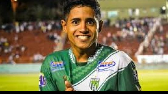 Imagem   Vitória da Conquista confirma renovação de contrato de Diego Aragão